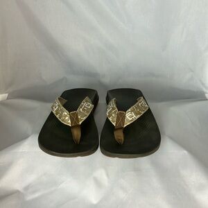 Chaco men’s brown size 10 flip flops
